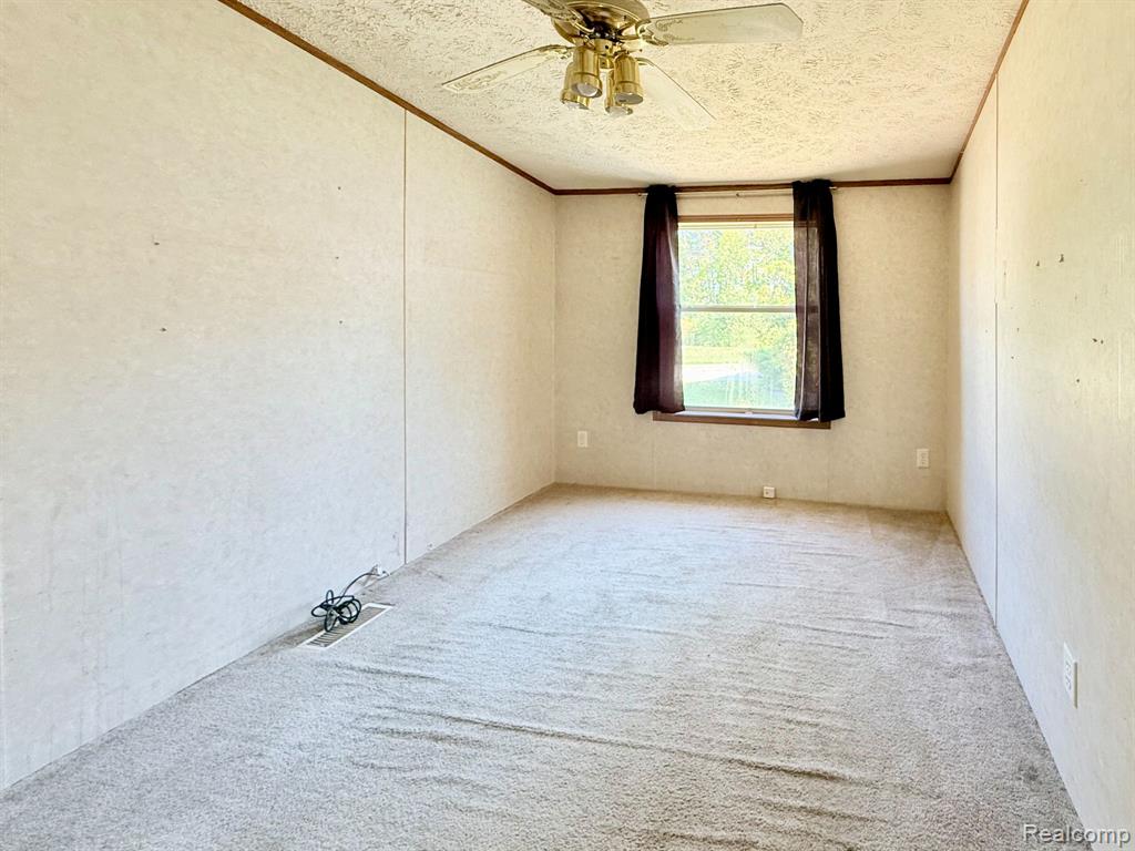 10846 Ashley Court, Willis, MI 48191 — Photo 15