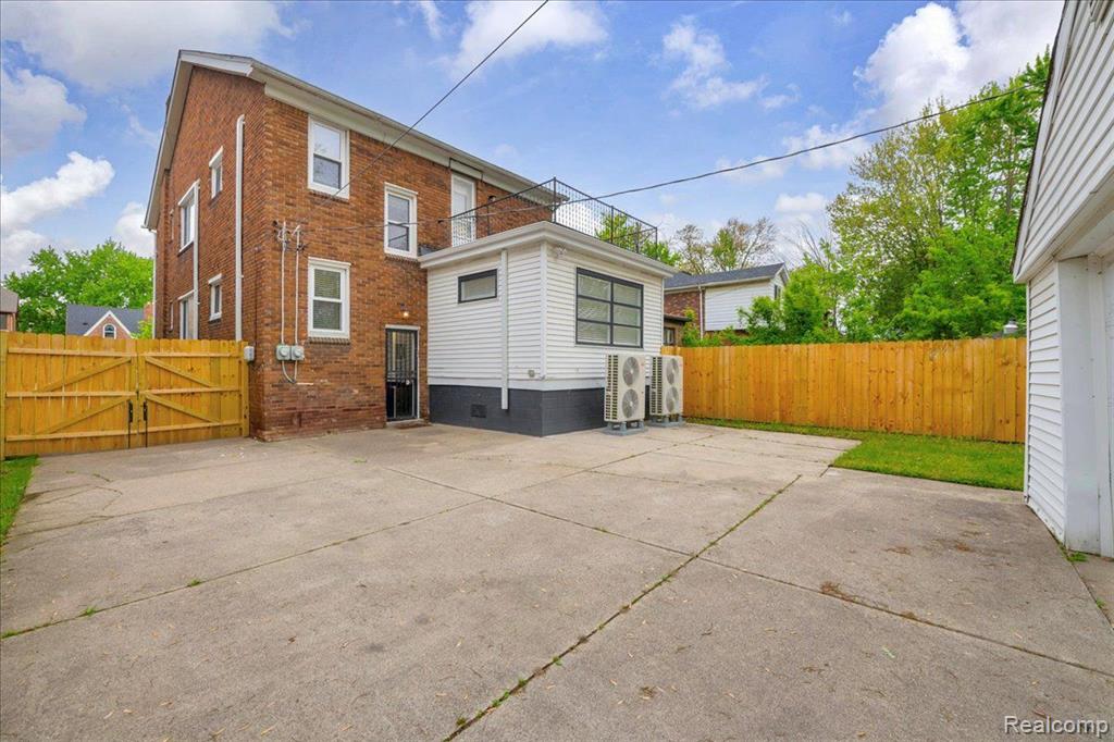 5936 KENSINGTON Avenue, Detroit, MI 48224 — Photo 27