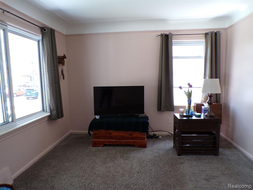 4140 ACADEMY Street, Dearborn Heights, MI 48125 — Photo 11