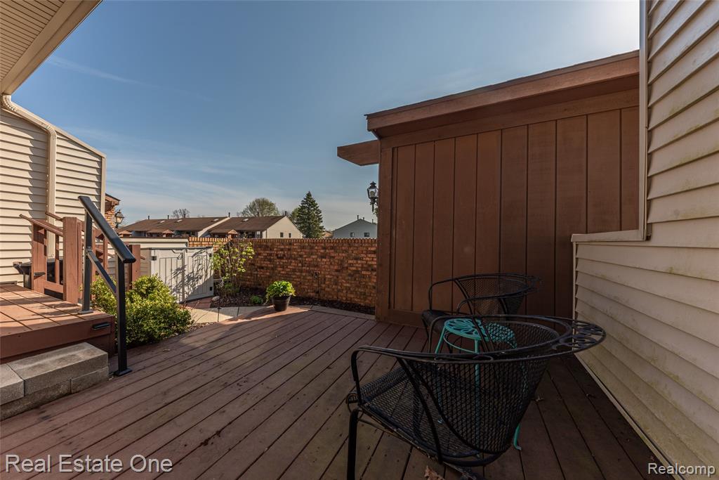 25803 Lexington Drive, 4, South Lyon, MI 48178 — Photo 4