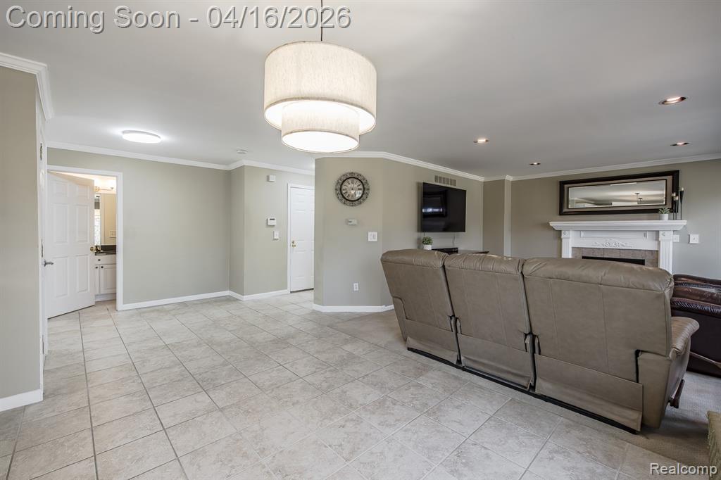 3472 Paramount Lane, Auburn Hills, MI 48326 — Photo 21