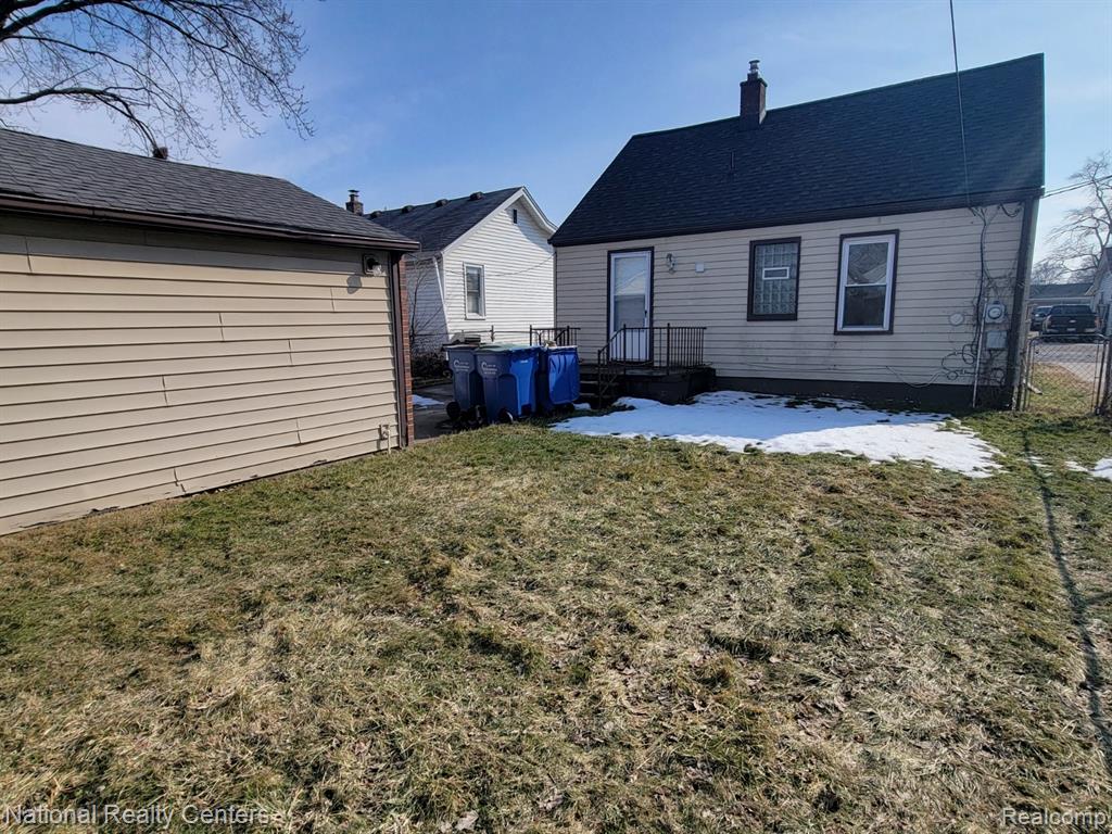 7527 Ford Avenue, Warren, MI 48091 — Photo 14