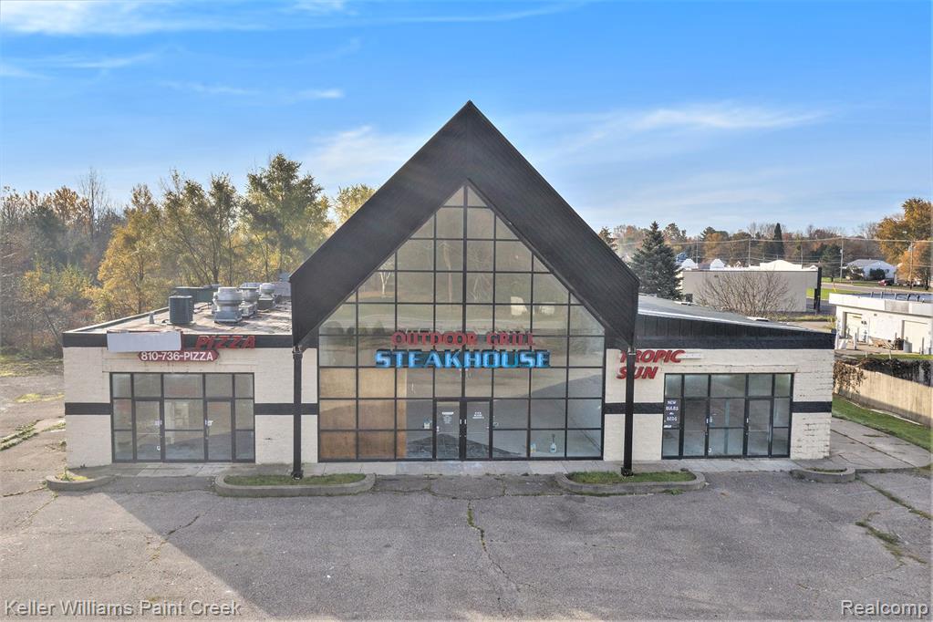 5030 E COLDWATER Road, Flint, MI 48506 — front exterior