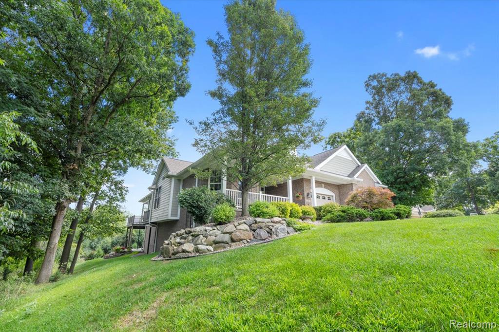 354 Pembroke Drive, Saline, MI 48176 — Photo 5