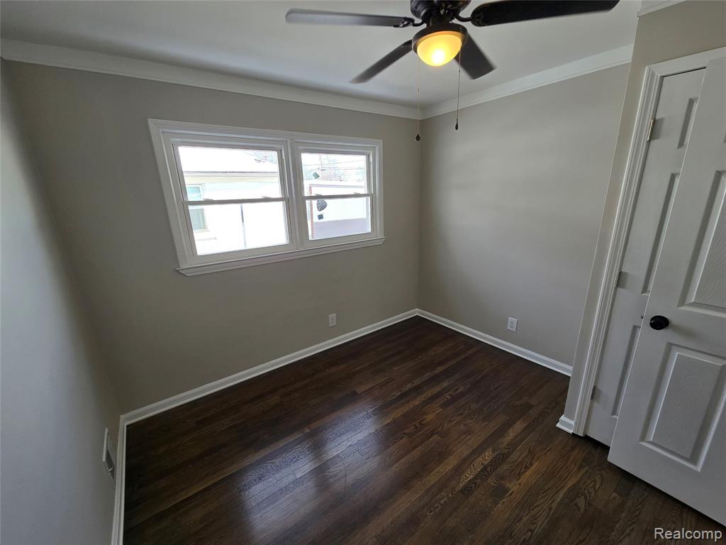 816 London Avenue, Lincoln Park, MI 48146 — Photo 7