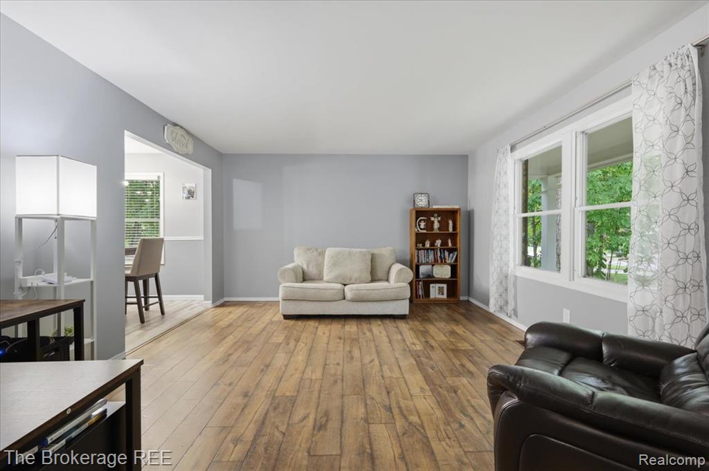 5639 Cross Village Road, Grand Blanc, MI 48439 — Photo 13