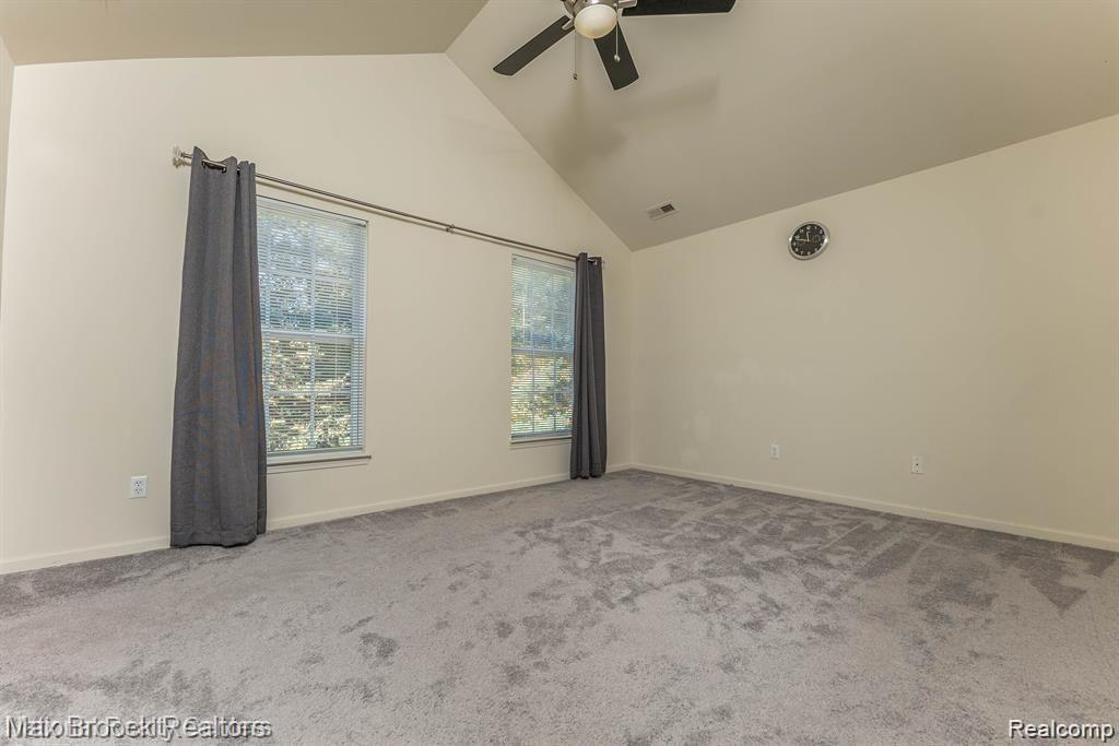 16211 ADDINGTON Drive, 192, Commerce Twp, MI 48390 — Photo 18