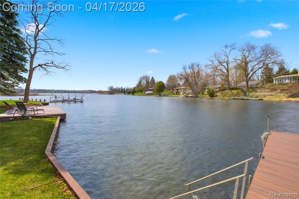 3389 Shawnee Lane, Waterford, MI 48329 — Photo 8