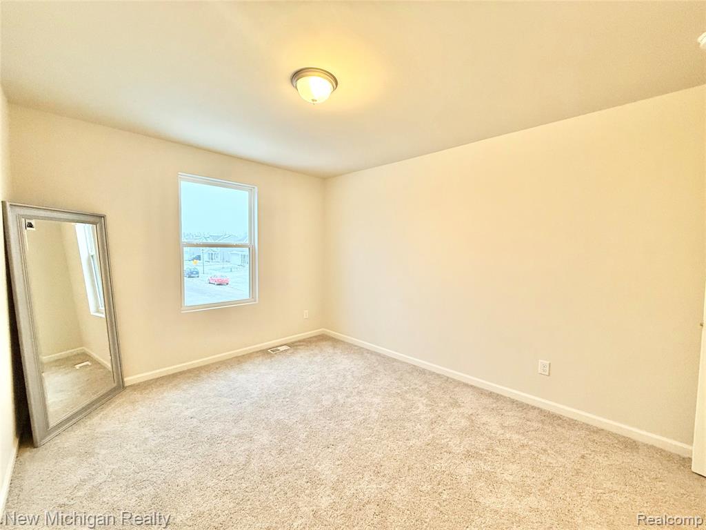 6079 Regency Drive, Burton, MI 48519 — Photo 23