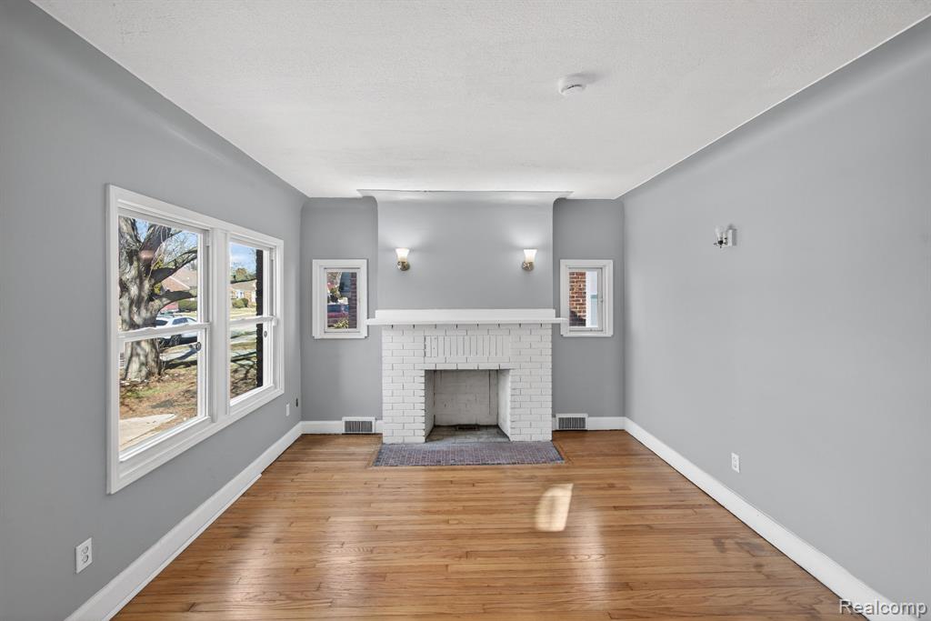 9988 Somerset Avenue, Detroit, MI 48224 — Photo 4