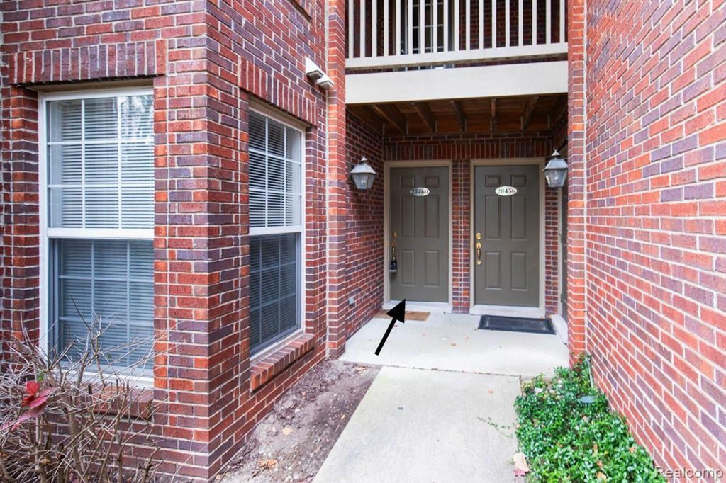 28460 CARLTON WAY Drive, Novi, MI 48377 — Photo 7