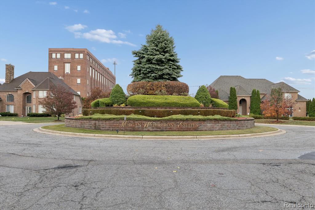 74 SAND BAR Lane, Detroit, MI 48214 — Photo 56