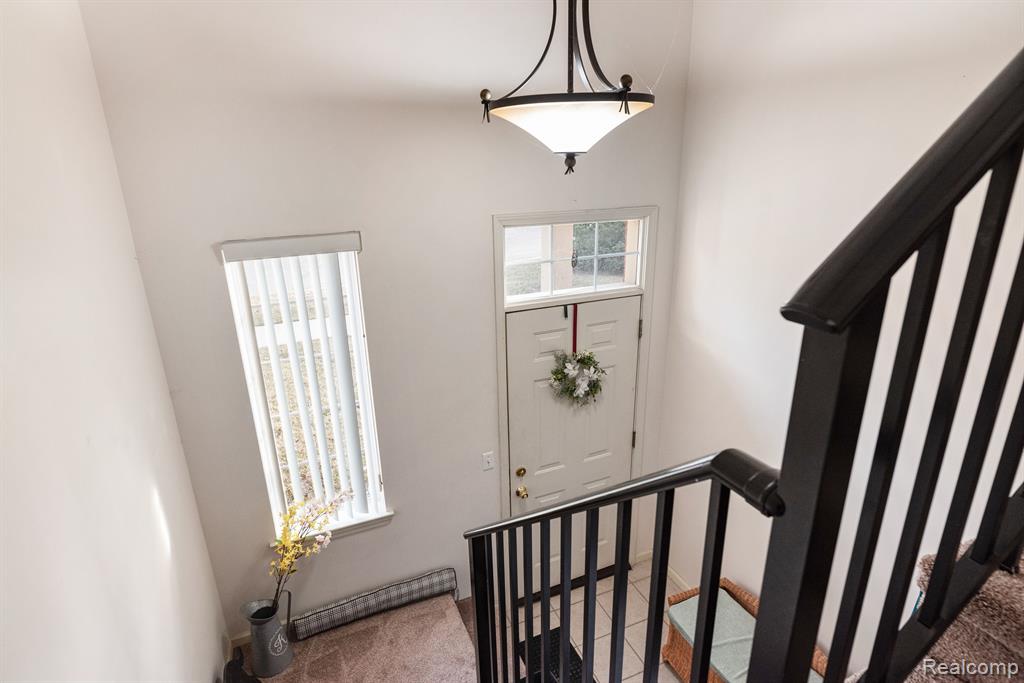 21208 CHESAPEAKE Circle, Walled Lake, MI 48390 — Photo 4