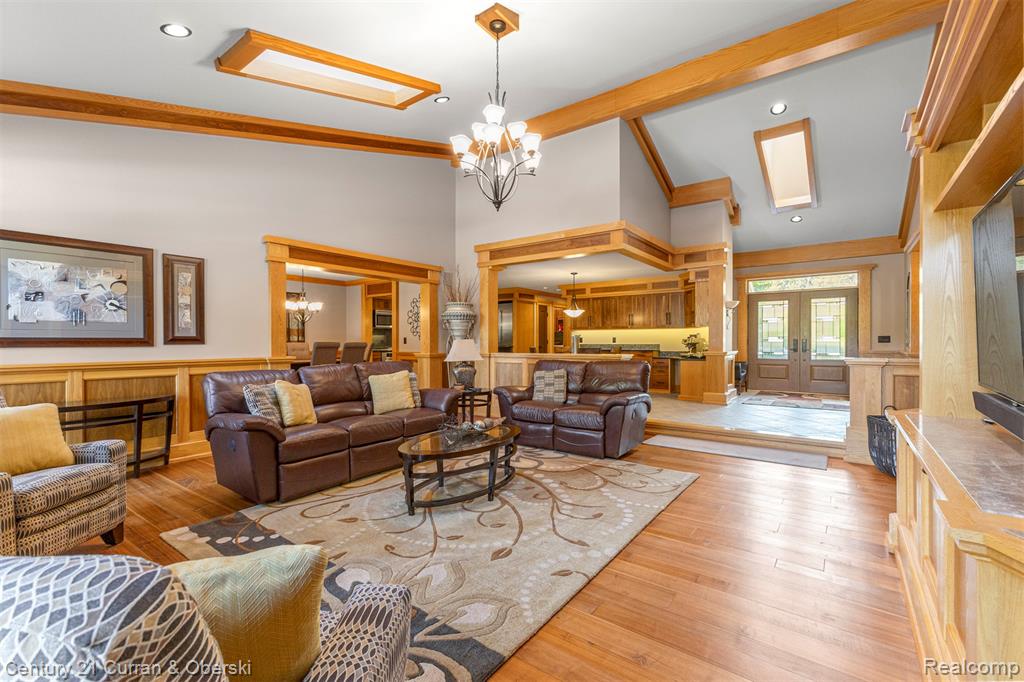 42049 Farm Lane Court, Sterling Heights, MI 48313 — Photo 9