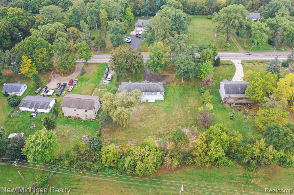 6239 Grange Hall Road, Holly, MI 48442 — Photo 7