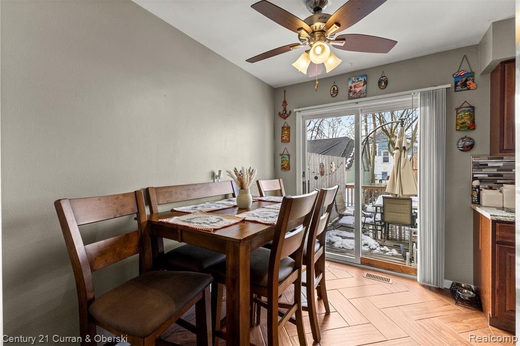 4306 Elizabeth Street, Wayne, MI 48184 — Photo 11