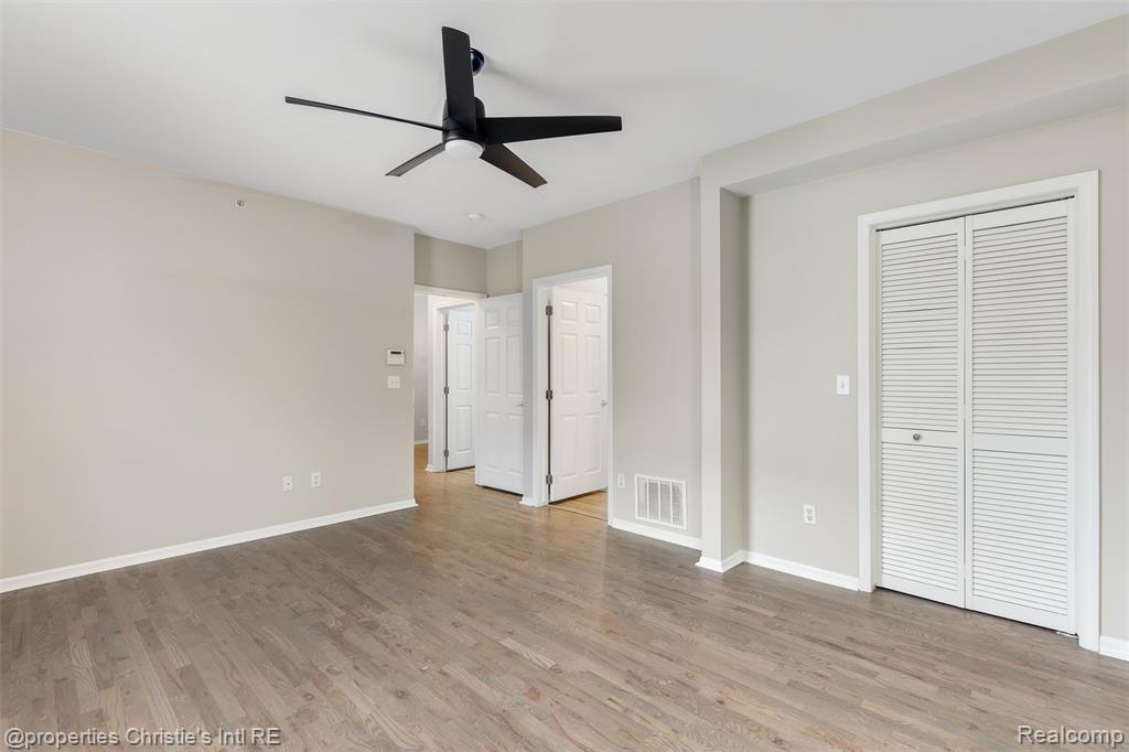 44 Adelaide Street, Detroit, MI 48201 — Photo 13
