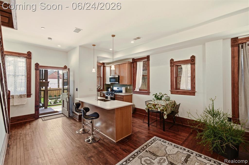 701 W Canfield Street, Detroit, MI 48201 — Photo 3
