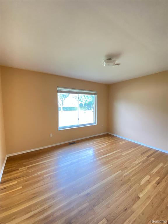 5080 Abington Drive, Troy, MI 48085 — Photo 19