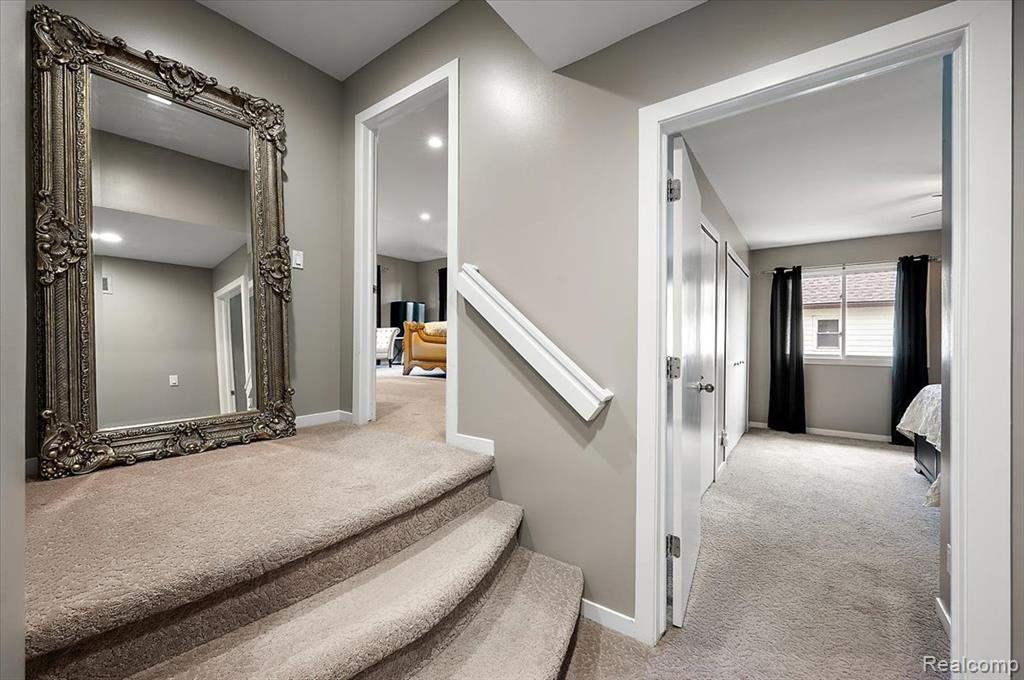 6280 Branford Drive, West Bloomfield, MI — Photo 48