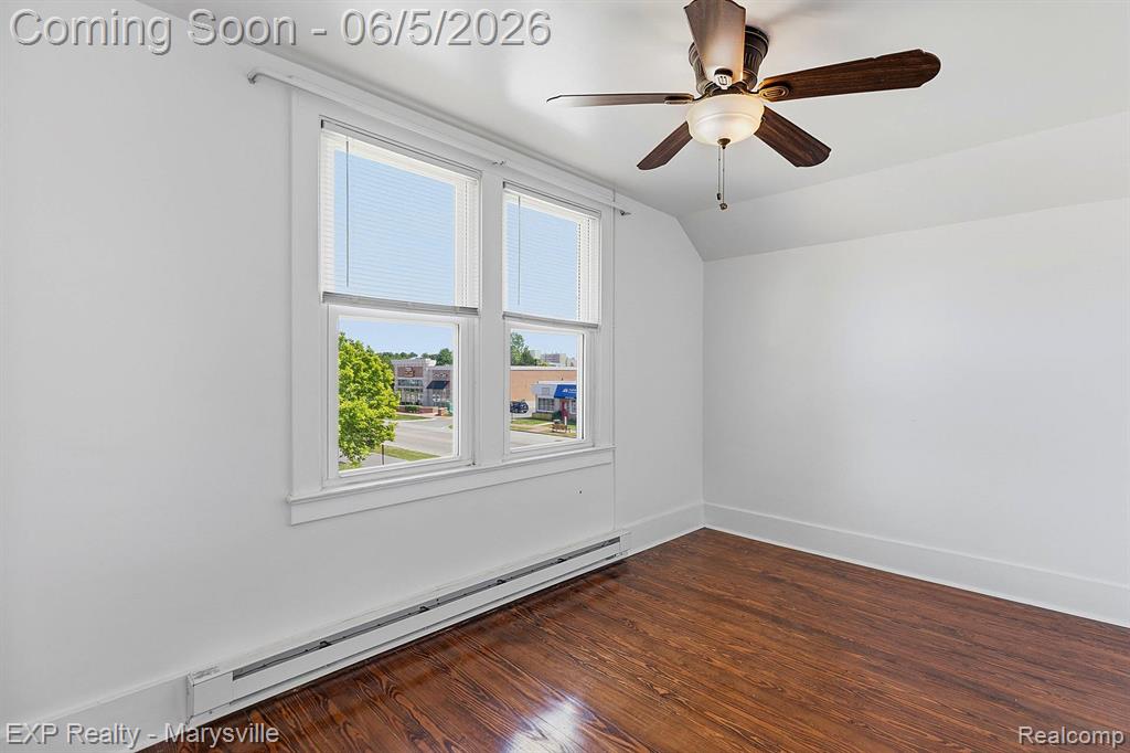 504 Clinton, St. Clair, MI 48079 — Photo 14