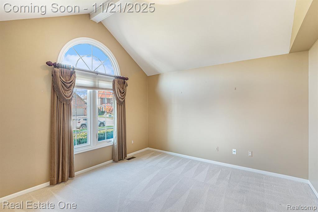 48082 Prestwyck Drive, Macomb, MI 48044 — Photo 12