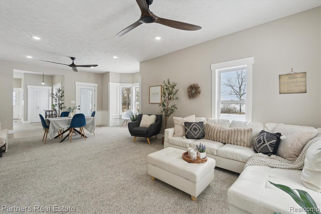 55 N GREGORY Road, Fowlerville, MI 48836 — Photo 7