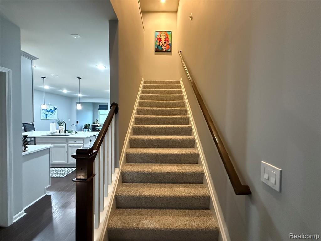 4811 Broomfield Way, Lake Orion, MI — Photo 30