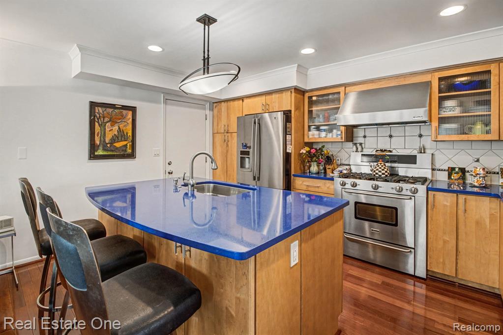 7174 Creeks Crossing, West Bloomfield, MI — Photo 11