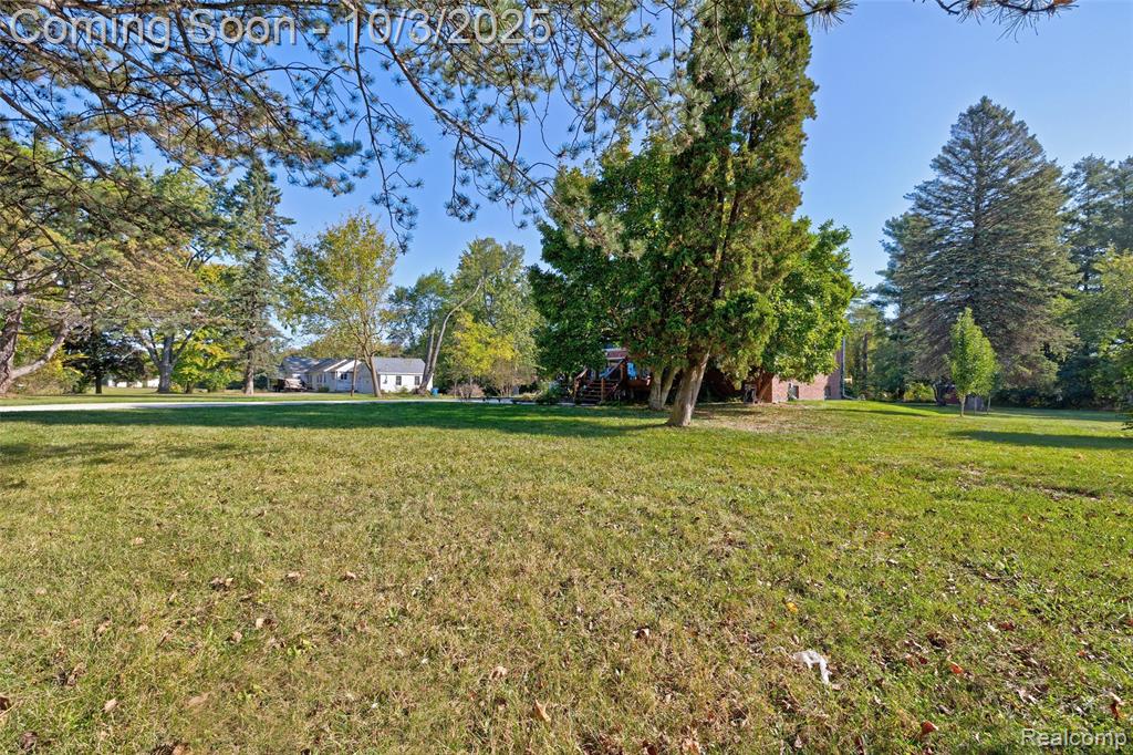 15105 Holly Road, Holly, MI 48442 — Photo 40