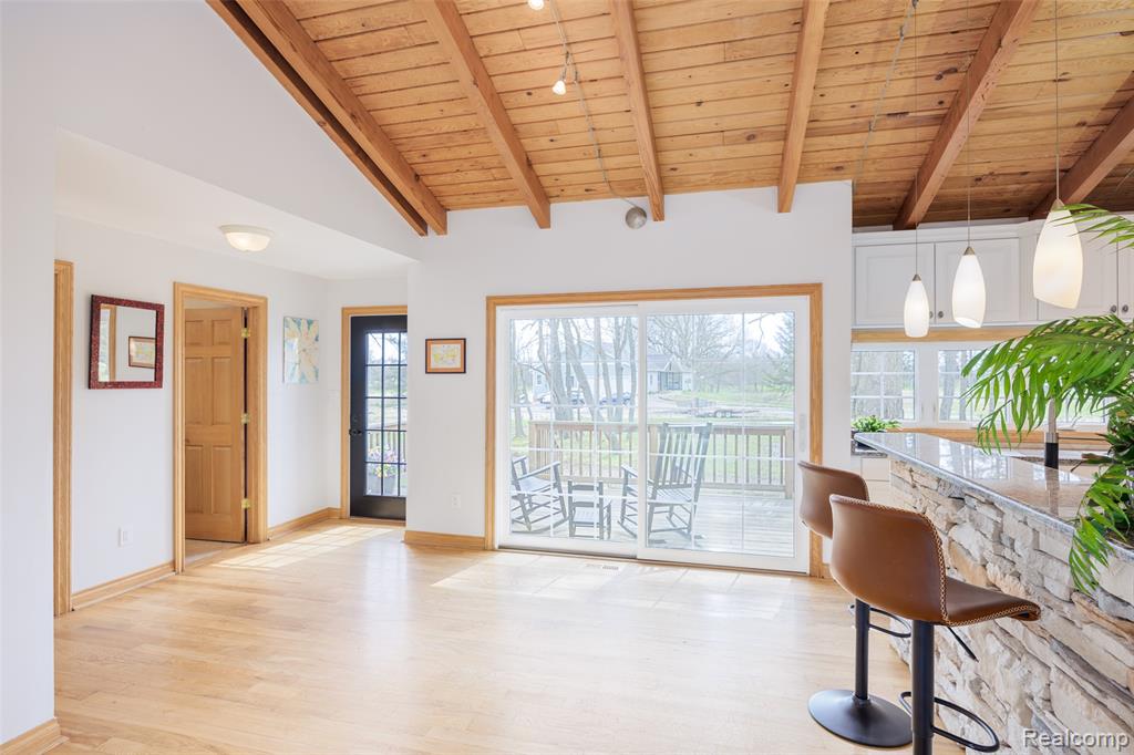 9247 Schrepfer Road, Howell, MI 48855 — Photo 7