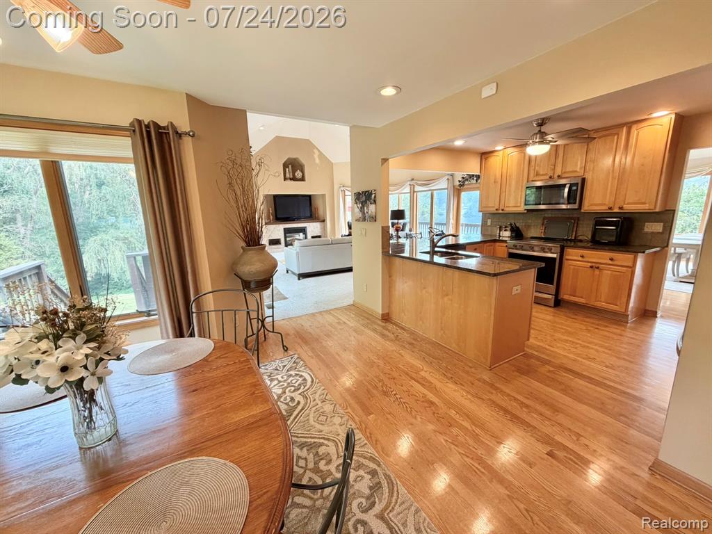 2547 S Shore Drive, Flushing, MI 48433 — Photo 15