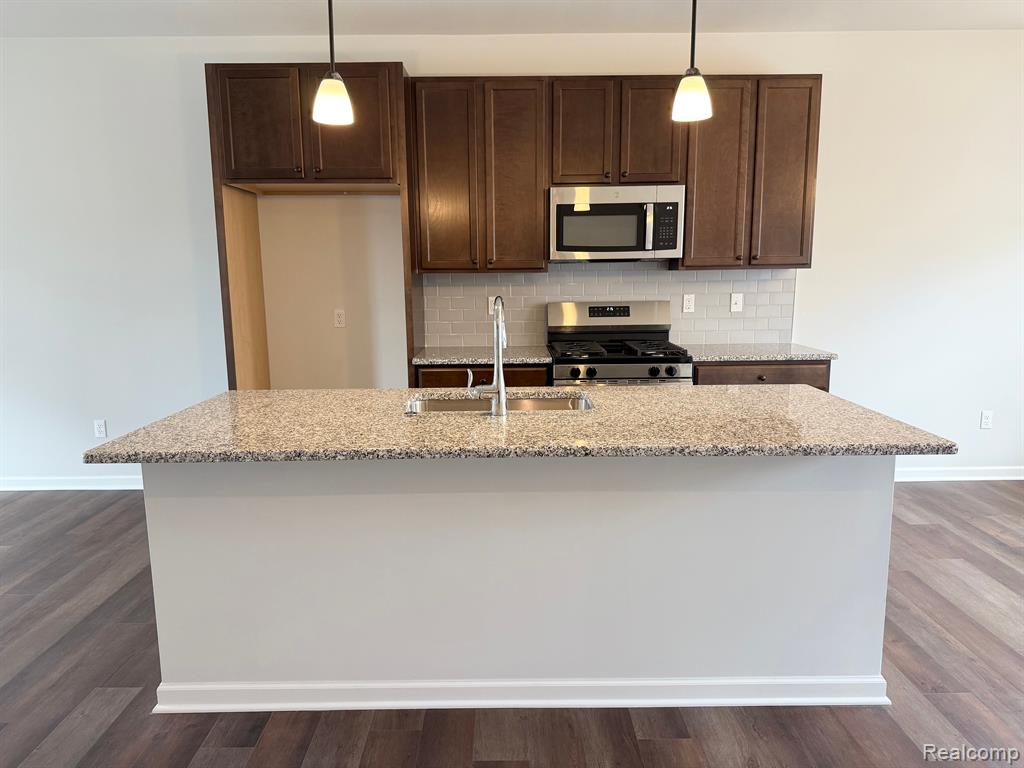 4825 Ludlow Lane, Troy, MI 48085 — Photo 8
