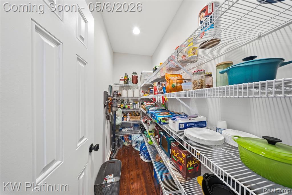 16475 Haverhill Drive, Macomb, MI 48044 — Photo 18