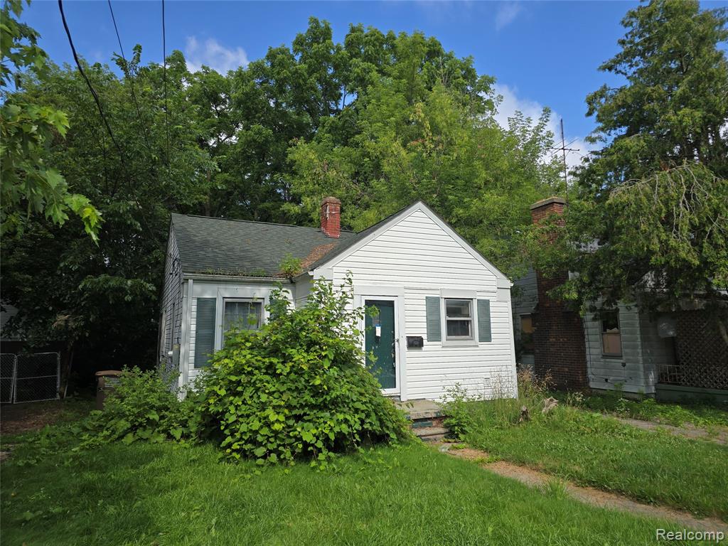 224 S SE Kenbrook Street, Grand Rapids, MI, 49548