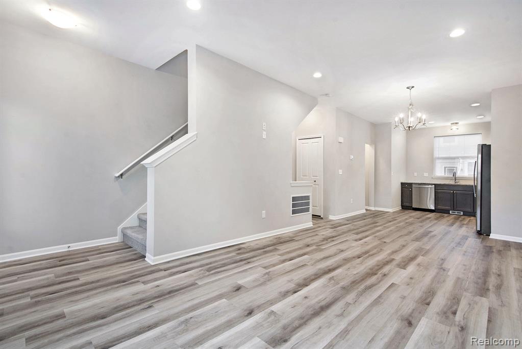 557 Anne Avenue, Brighton, MI 48116 — Photo 6