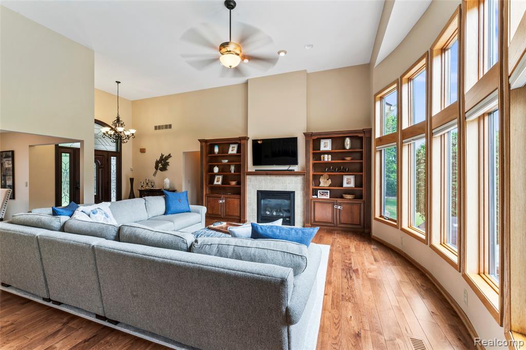 6541 E Ridge Court, Brighton, MI 48116 — Photo 13
