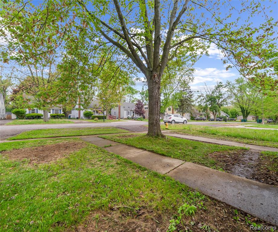 2017 HARDING Avenue, Ypsilanti, MI 48197 — Photo 9
