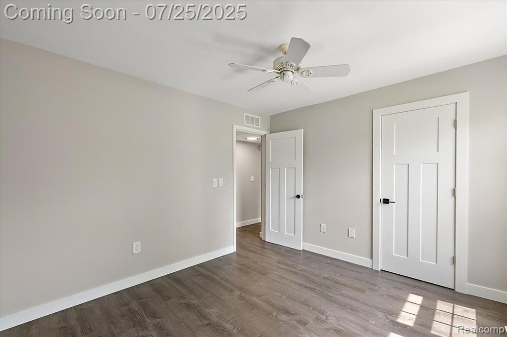 39869 Village Wood Lane, Novi, MI — Photo 30