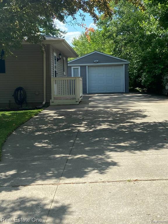 5350 Military Avenue, Brighton, MI 48116 — Photo 23