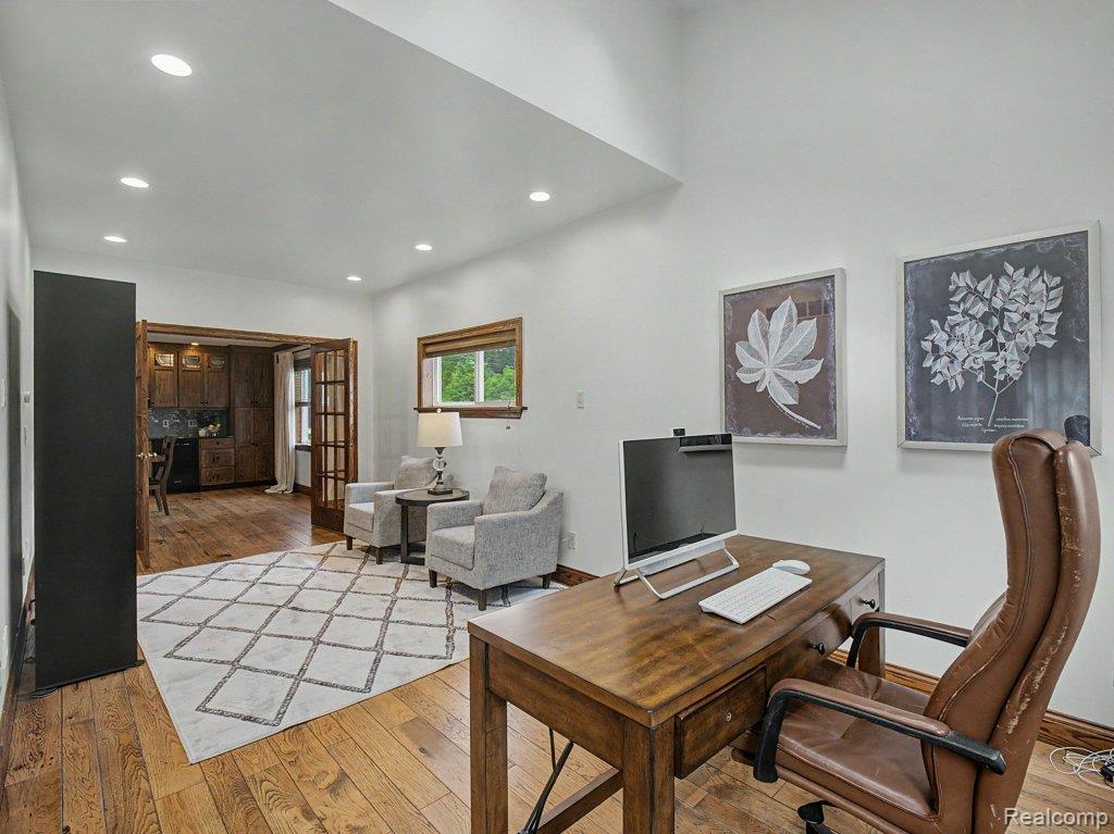 1010 Genesee Drive, Royal Oak, MI 48073 — Photo 23
