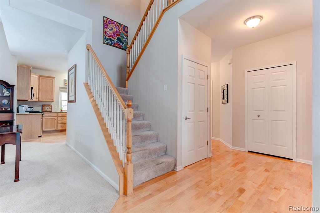 5933 WOODFIELD Parkway, Grand Blanc, MI 48439 — Photo 23