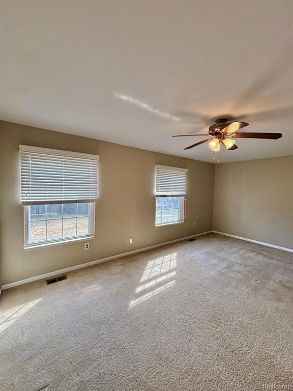 401 Doremus S Doremus Lane W, 10, Saint Clair Shores, MI 48080 — Photo 24