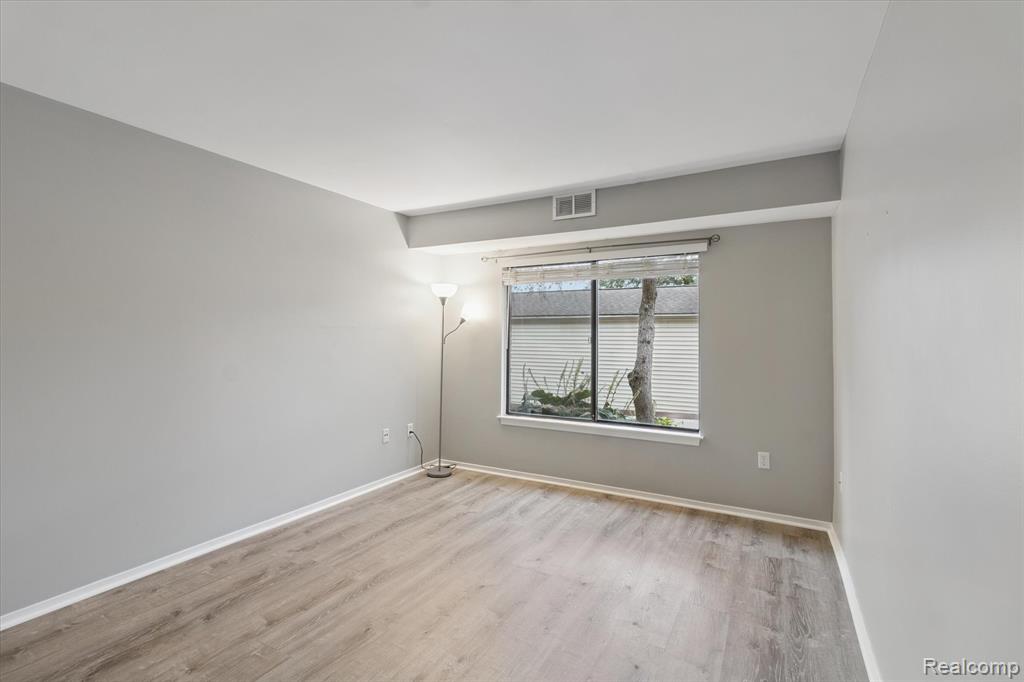 413 Water Tower Circle, Brighton, MI 48116 — Photo 10
