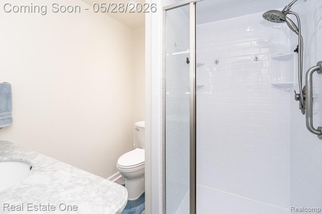 40788 Executive Drive, Sterling Heights, MI 48313 — Photo 22