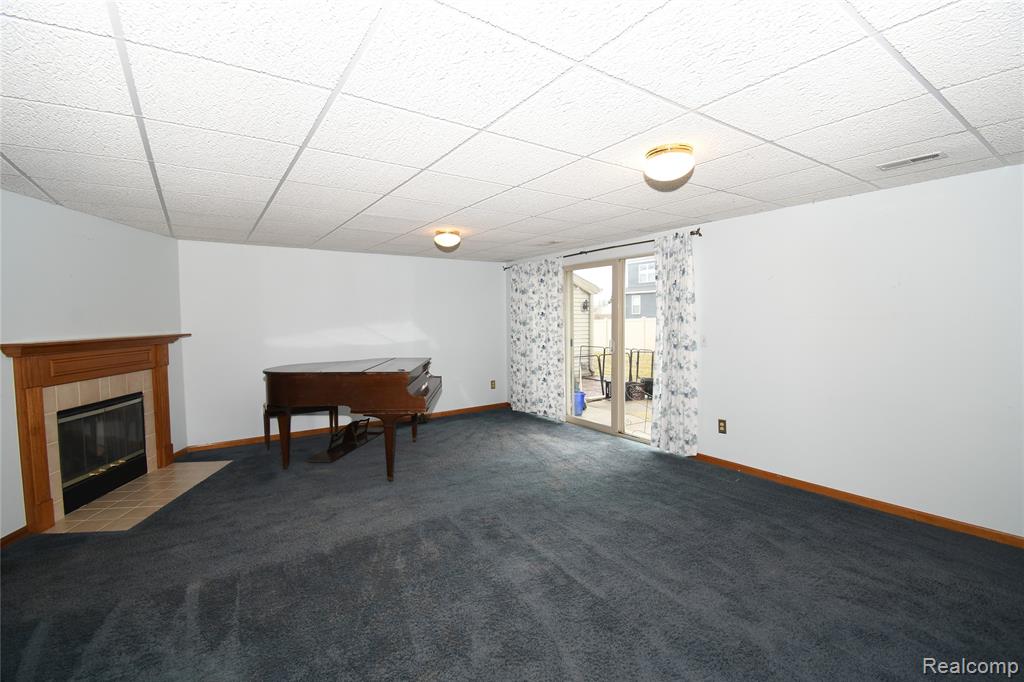 62310 Arlington Circle, 3, South Lyon, MI 48178 — Photo 12