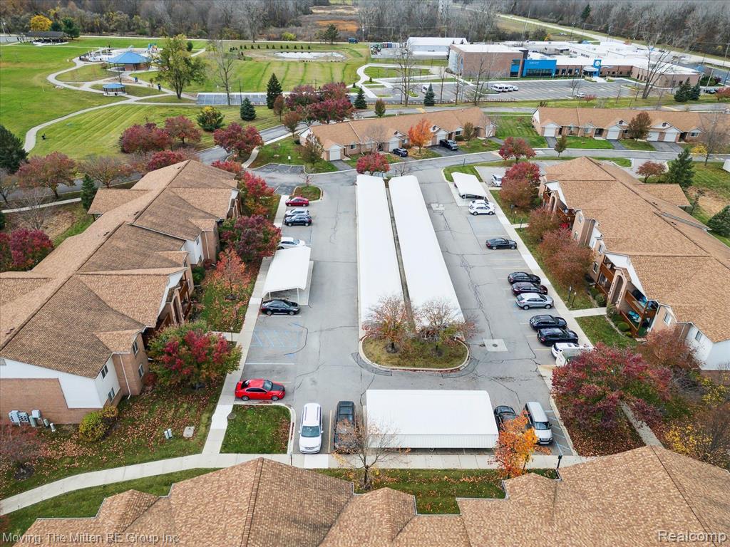 9755 WILDFLOWER, Belleville, MI 48111 — Photo 38