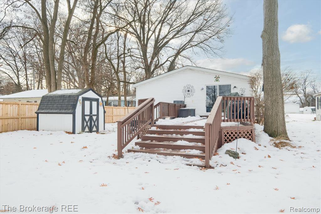 11 Crane Lake Drive, Linden, MI 48451 — Photo 6