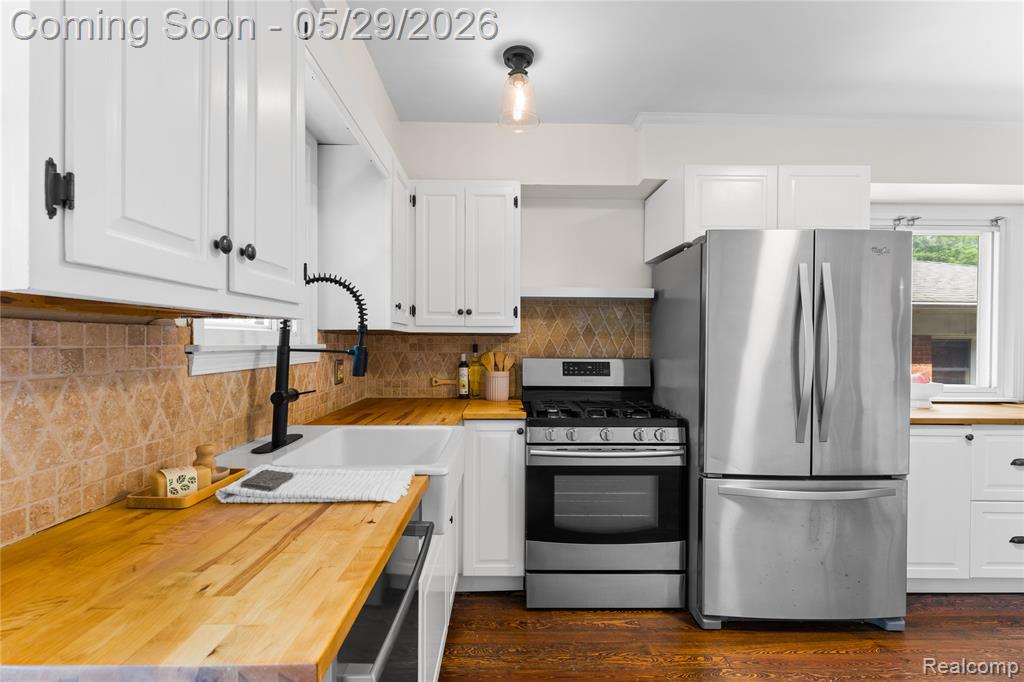 9833 Ingram Street, Livonia, MI 48150 — Photo 7