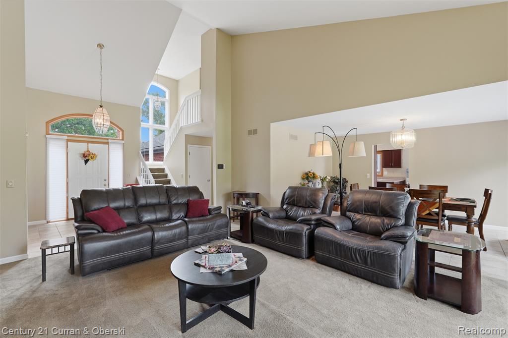 30785 Mystic Forest Drive, Farmington, MI 48331 — Photo 8